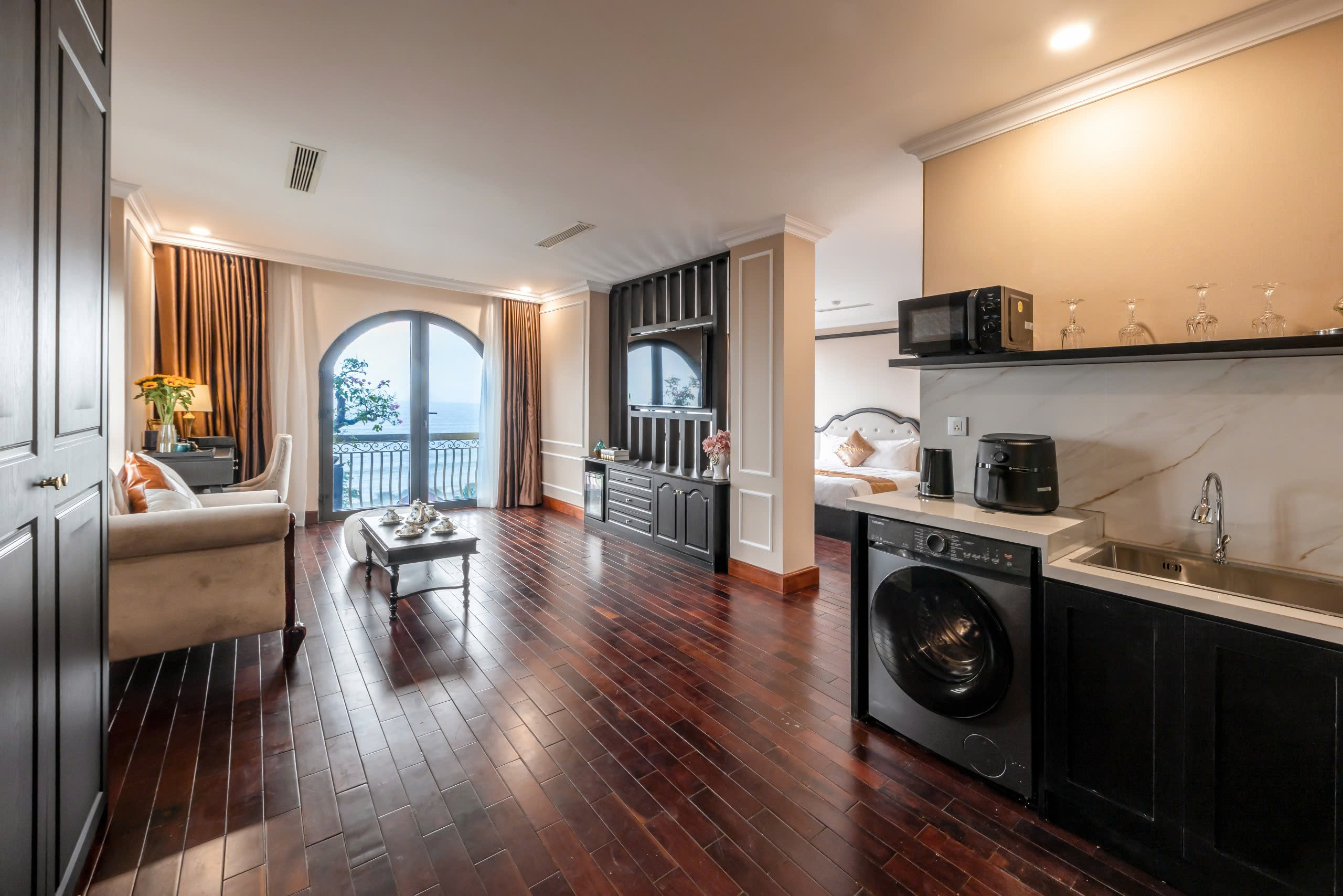 Các loại phòng có tại khách sạn 3 sao view biển Quy Nhơn
